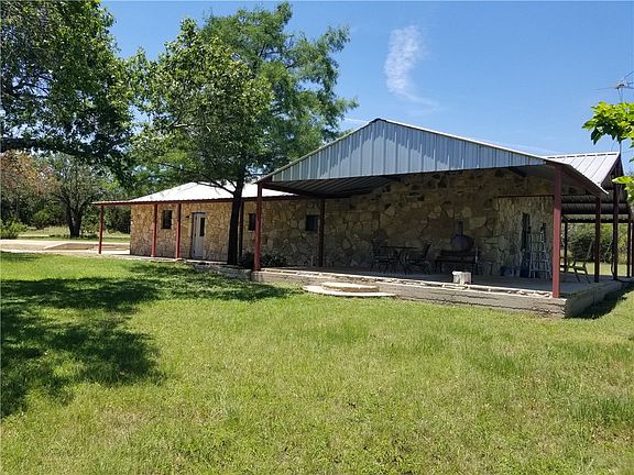 2nd image of 2575 N Highway 183