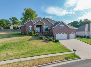 3827 E Rosebrier St, Springfield, MO 65809