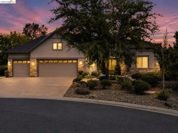 16 Rock Ridge Ct, Copperopolis, CA 95228