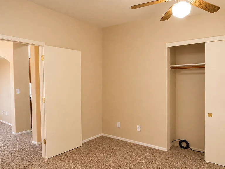 150 W Freddie Canyon Way — Photo 10