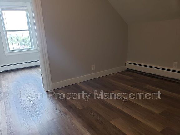 2nd image of 171 Lyon Ave Floor 3