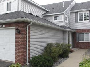 2176 Water Lilly Ln, Eagan, MN 55122