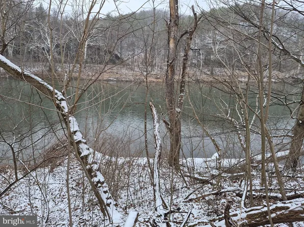 Low Line Rd, Great Cacapon, WV 25422