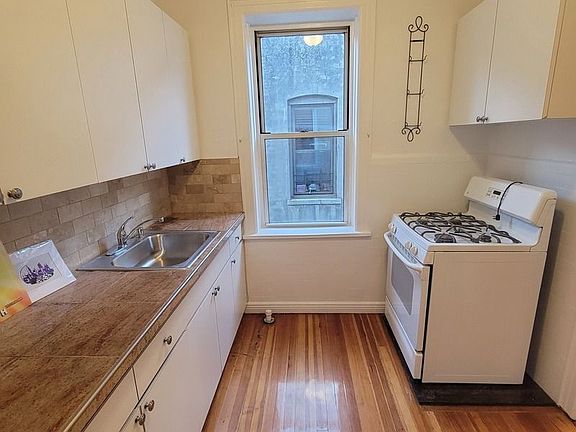 5th image of 23-38 Broadway #3R