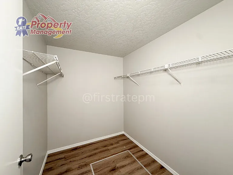2183 S Stephen Ave #202 — Photo 19