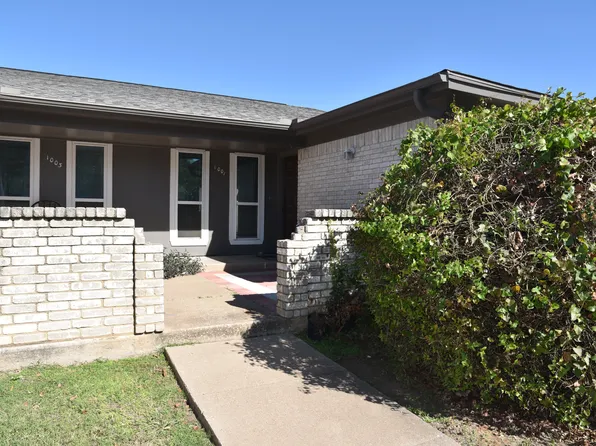 1001 Roky Ct #1001, Fort Worth, TX 76114