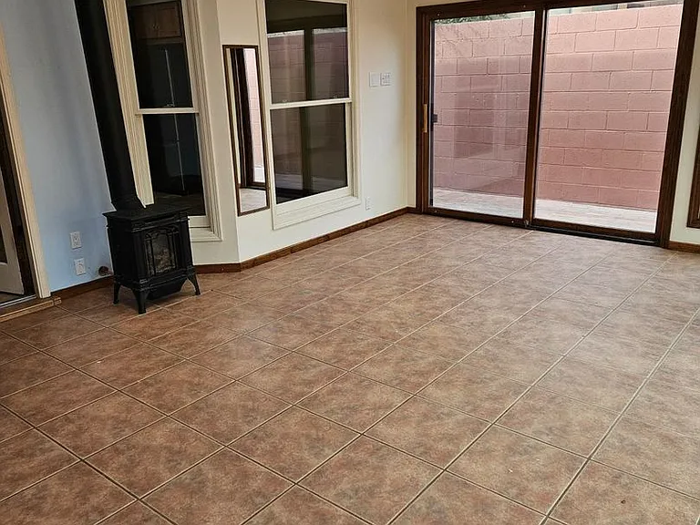 1304 Michael Hughes Dr NE — Photo 25