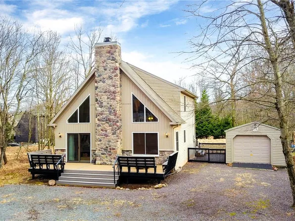 57 Bishop Cir, Albrightsville, PA 18210