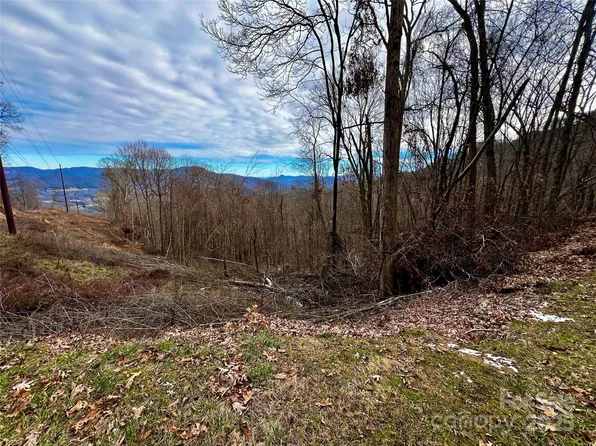 4-4B Salisbury Cv, Waynesville, NC 28785