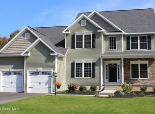 2451 Hilltop Rd, Niskayuna, NY 12309