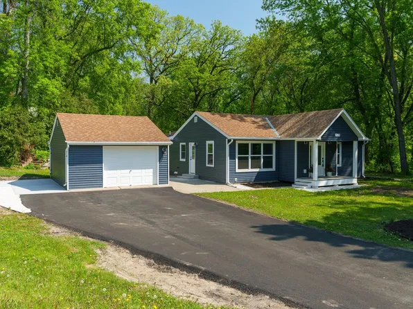 15624 Sunset Rd, Minnetonka, MN 55345