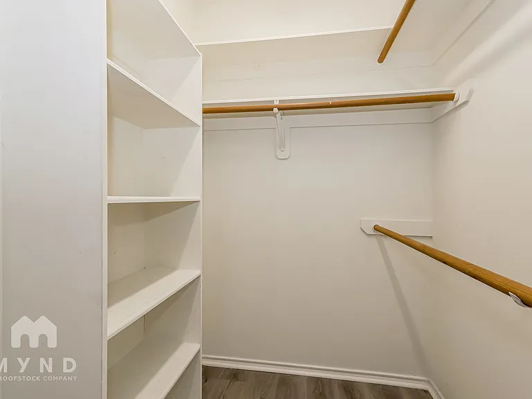 12035 Thornecrest Dr — Photo 14