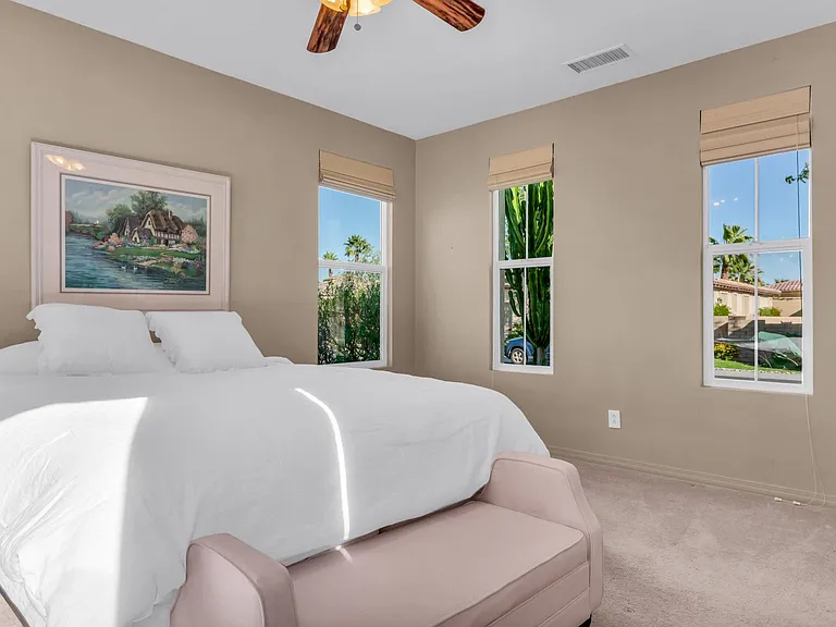 27 Shoreline Dr — Photo 24