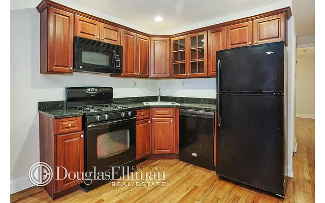 Rented by Douglas Elliman | media 28