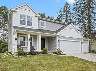 9324 Pine Walk Pass, Linden, MI 48451