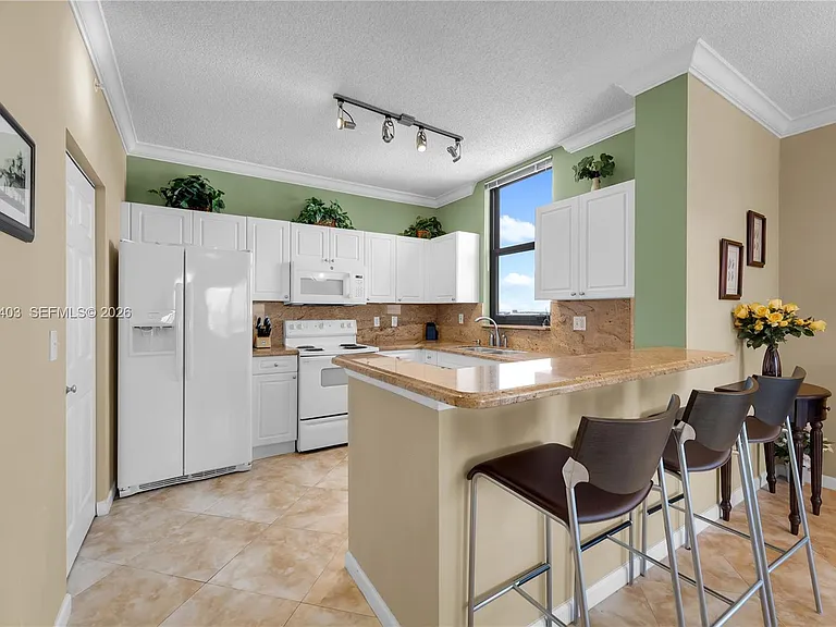 651 Okeechobee Blvd #1002 — Photo 6