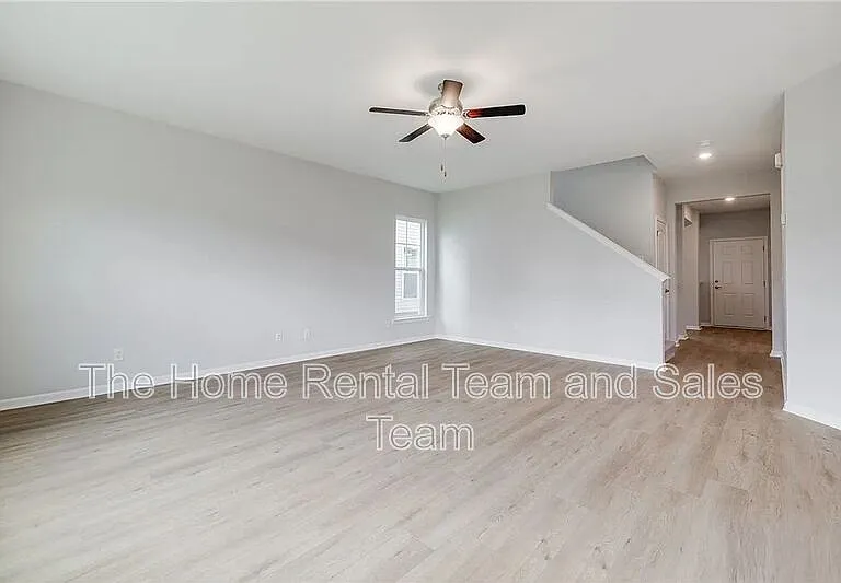113 Fenway St — Photo 10