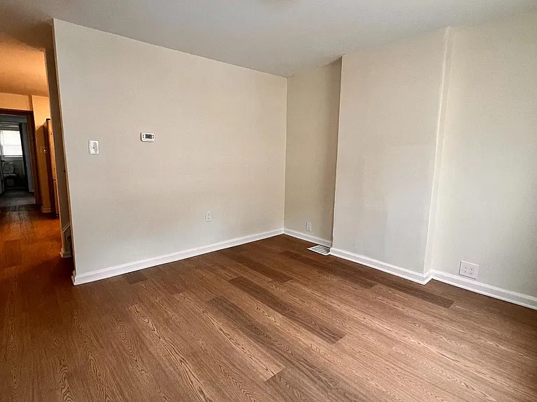 1704 Tulip St — Photo 5
