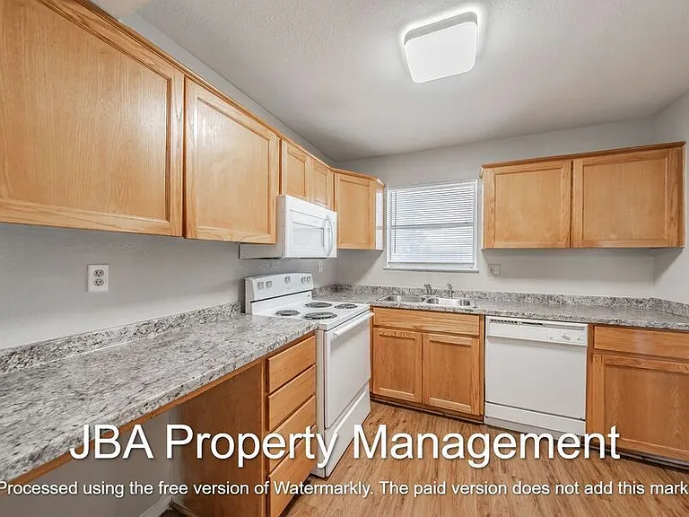 1794 Farleigh Ct — Photo 10