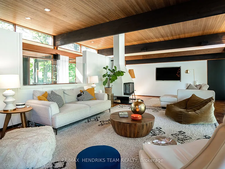 15 Wood Dale Dr — Photo 11
