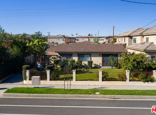 215 N Alhambra Ave, Monterey Park, CA 91755