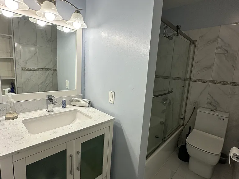 6831 SW 129th Ave #6 — Photo 4