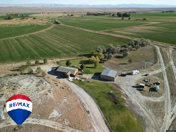 1077 Missouri Valley Rd, Riverton, WY 82501