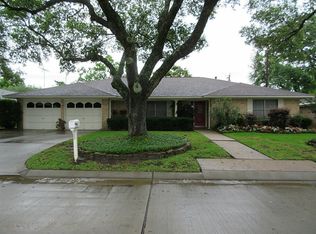 2207 Kipling St, Baytown, TX 77520