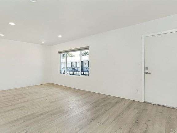 2nd image of 11918 Hart St APT 7