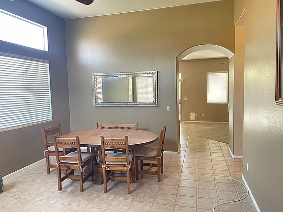 Entry - Dining Room