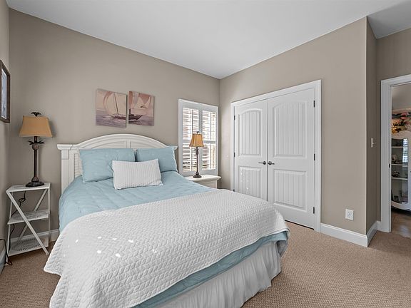 5th image of 1204 Planters Grove Ln.