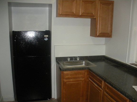 3rd image of 1723 W 91st St #1