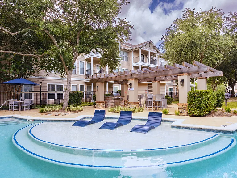 The Broadwater apartments community photo
