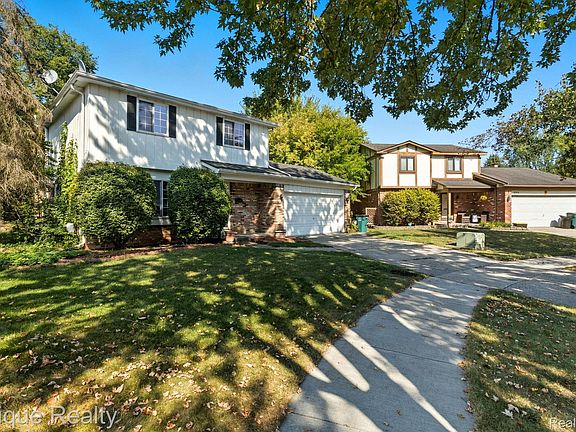 2nd image of 2263 Camilla Dr