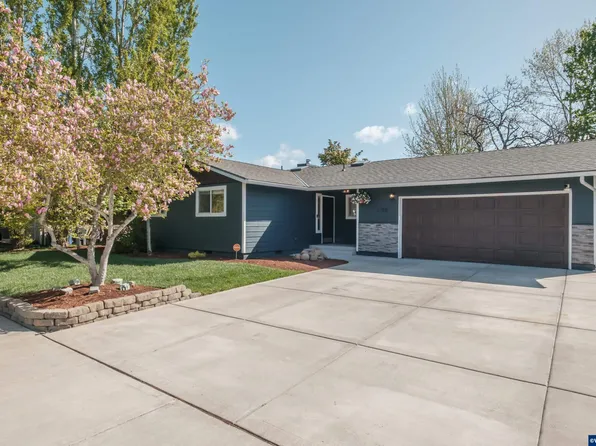 2388 Westminster Ave NW, Salem, OR 97304