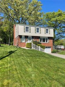 218 Wessex Hills Dr, Coraopolis, PA, 15108