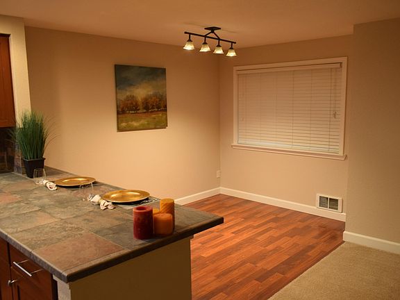 3rd image of 7217 NE 175th St Unit 202