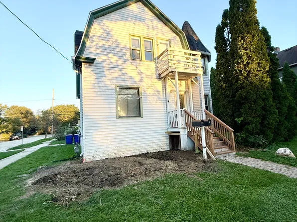 6603 23rd Ave #2, Kenosha, WI 53143