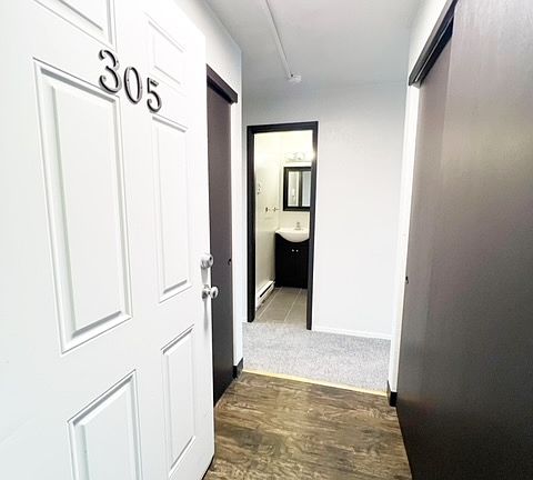 3rd image of 1104 Pacific Ave #11294124