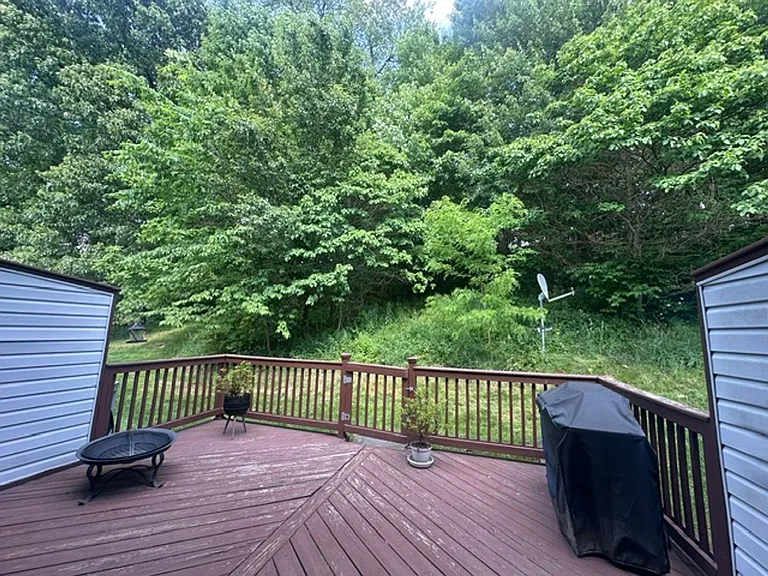 3024 Estate Dr — Photo 12