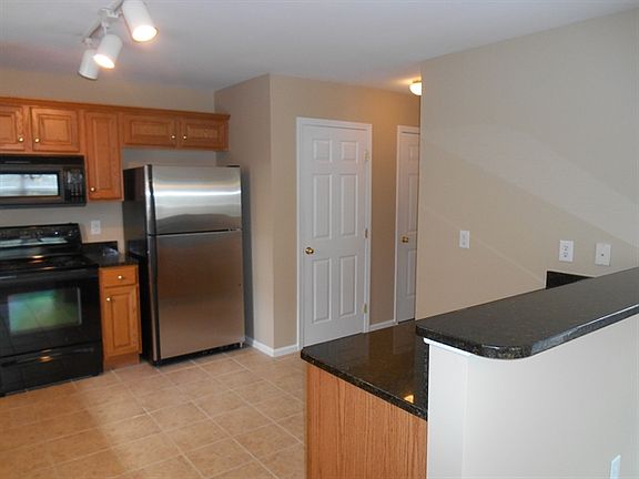 2nd image of 1222 Orchard Oriole Ln