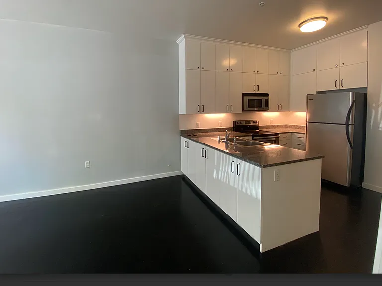 889 Date St #108 — Photo 3