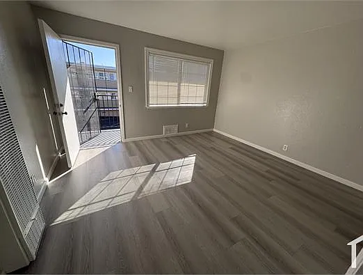 7975 Macarthur Blvd — Photo 8
