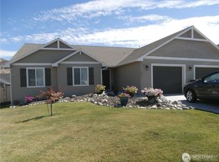 466 Spring View Pl, Chelan, WA 98816