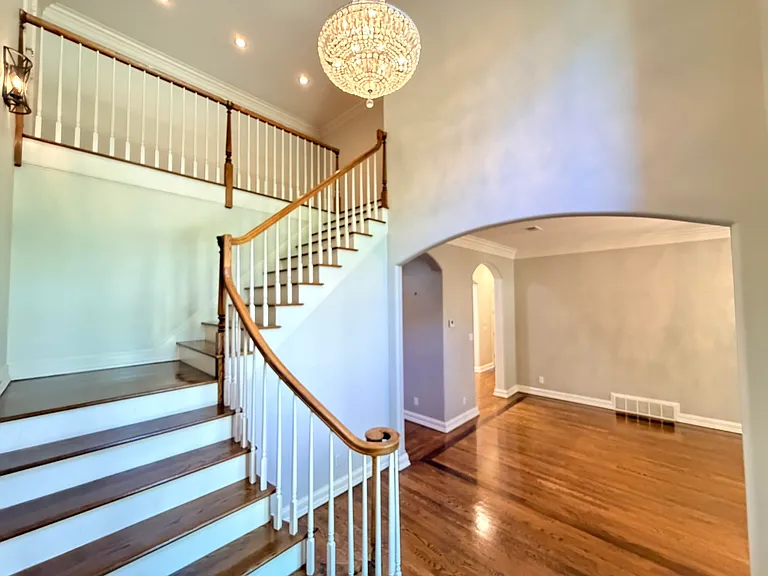 1816 New Riverdale Rd — Photo 6