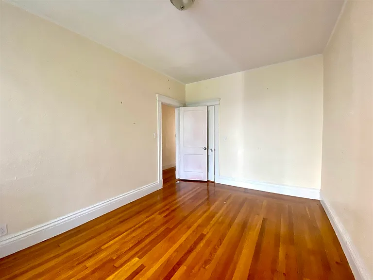 144 Coolidge St #2 — Photo 15
