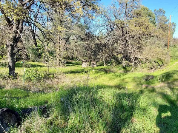 7104 Horseshoe Dr, Corning, CA 96021