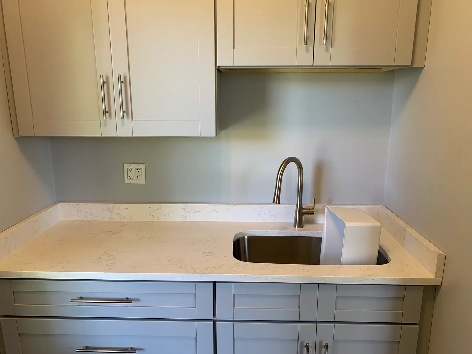 2 bed, $2,200 — Photo 3