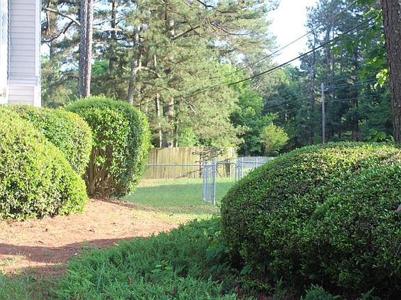 2nd image of 4543 Garden Hills Dr