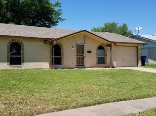 5306 Sundown Ln, Garland, TX 75043